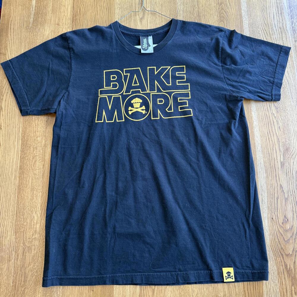 Johnny Cupcakes Bake More Star Wars Size Large Vintage Vault